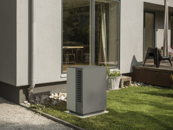 Luft-Wasser-Wärmepumpe im Altbau © Bundesverband Wärmepumpe (BWP) e.V. Luft-Wasser-Wärmepumpe im Altbau © Bundesverband Wärmepumpe (BWP) e.V.