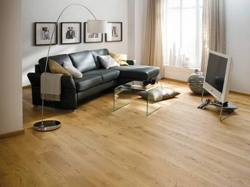 Wohnzimmer mit Parkett-Boden und Fußbodenheizung © VDP Wohnzimmer mit Parkett-Boden und Fußbodenheizung © VDP