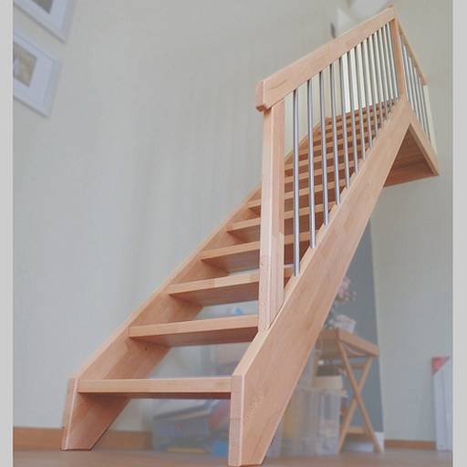 Raumspartreppe topstep aus Holz mit geschwungenen Stufen von Wellhöfer &copy; Wellhöfer Treppen GmbH & Co. KG