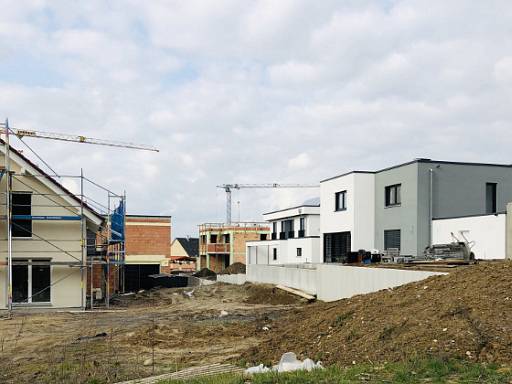 Neubaugebiet mit Einfamilienhäusern © aktion pro eigenheim Neubaugebiet mit Einfamilienhäusern © aktion pro eigenheim