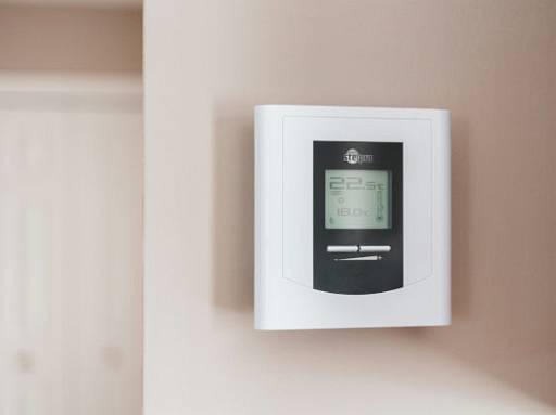 Raumthermostat Heizung © Erik Mclean / Unsplash Raumthermostat Heizung © Erik Mclean / Unsplash